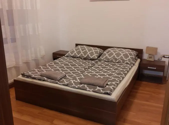 Chmielewskiego 1 Apartment