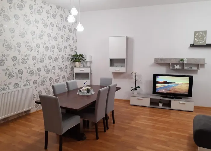 Apartment Chmielewskiego 1