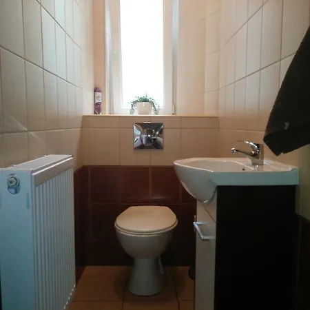 Apartment Chmielewskiego 1 *